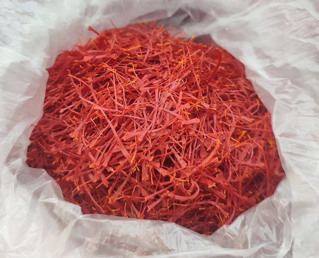  زعفران اژدری